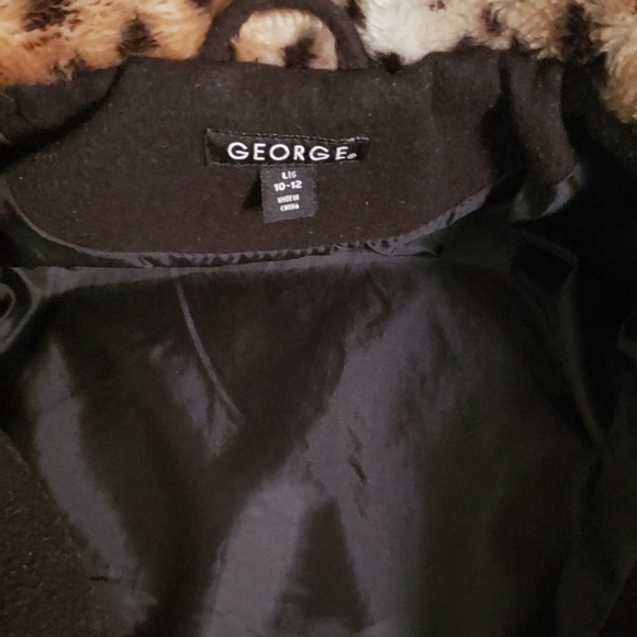 Winter coat - Picture 4 of 4